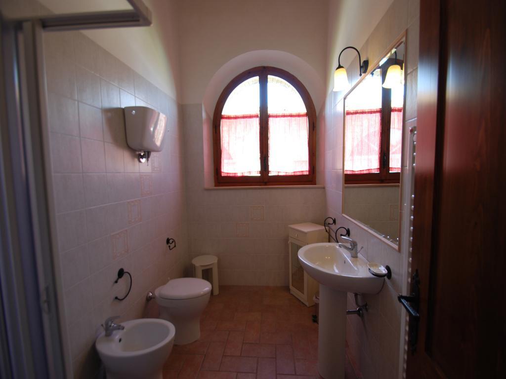 Agriturismo Bellavista Chiusure Luaran gambar