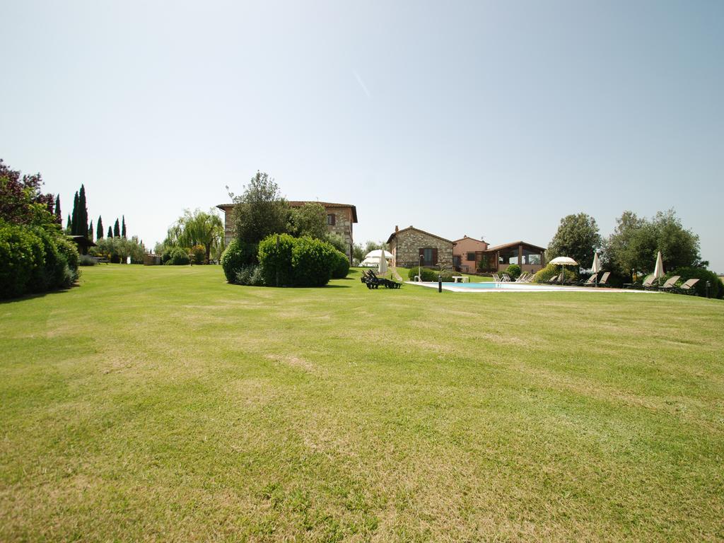 Agriturismo Bellavista Chiusure Luaran gambar